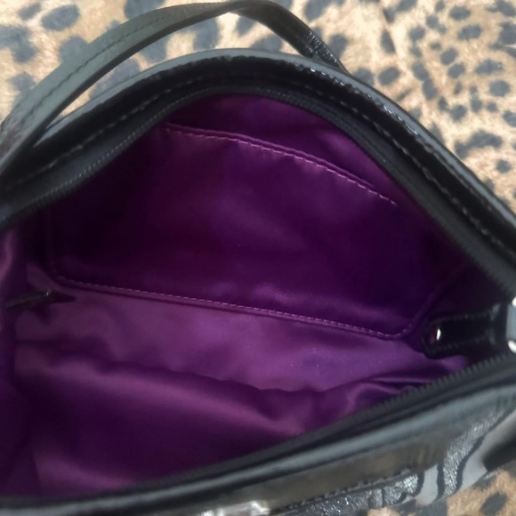 SOLD OUT - Picture 7 of 8